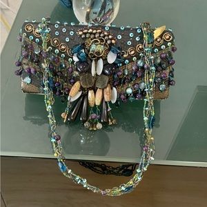 Stunning Mary Frances Clutch